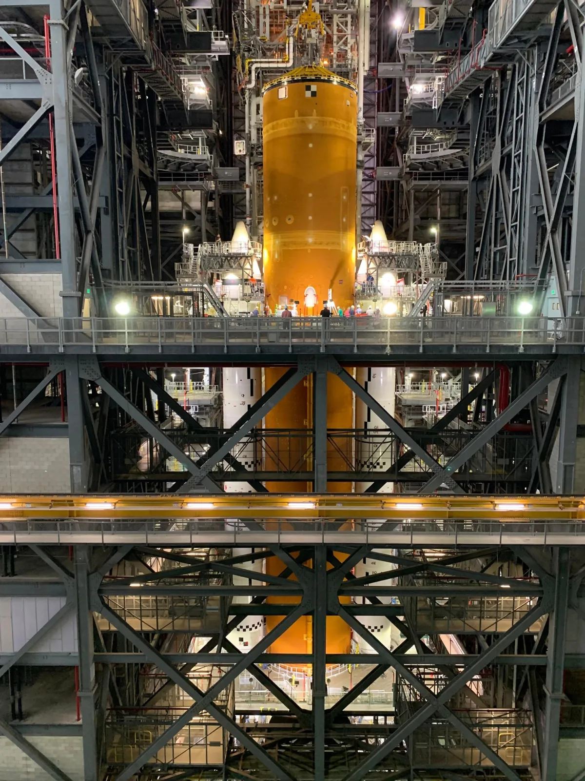 Prosegue l’assemblaggio della missione Artemis 1